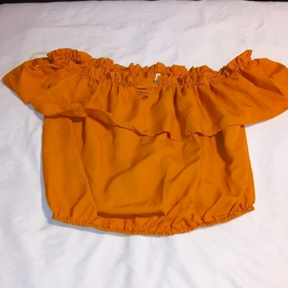 Truly 4 You womens off the shoulder crop top